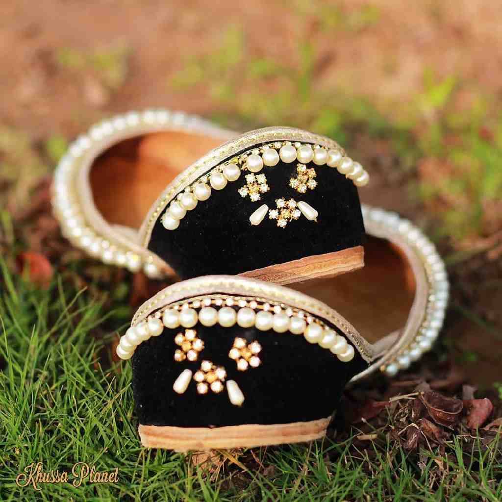 Hand Crafted Kora Dabka Work - Duplicate IMG # 1