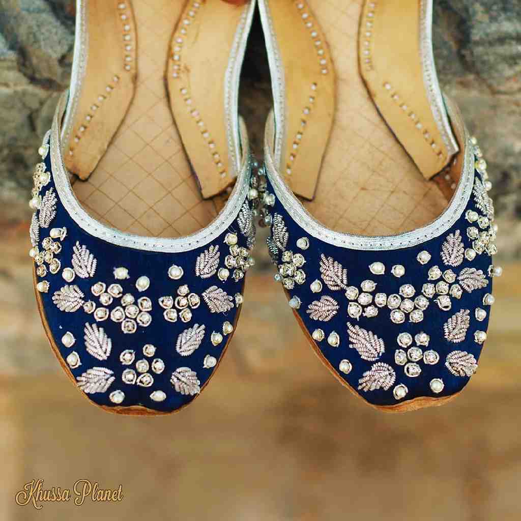 Handcrafted Tilla Work Khussa - Duplicate IMG # 1