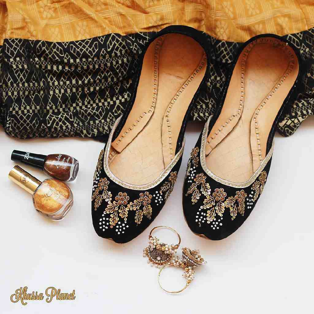 Handcrafted Dabka Work Khussa - Duplicate IMG # 1