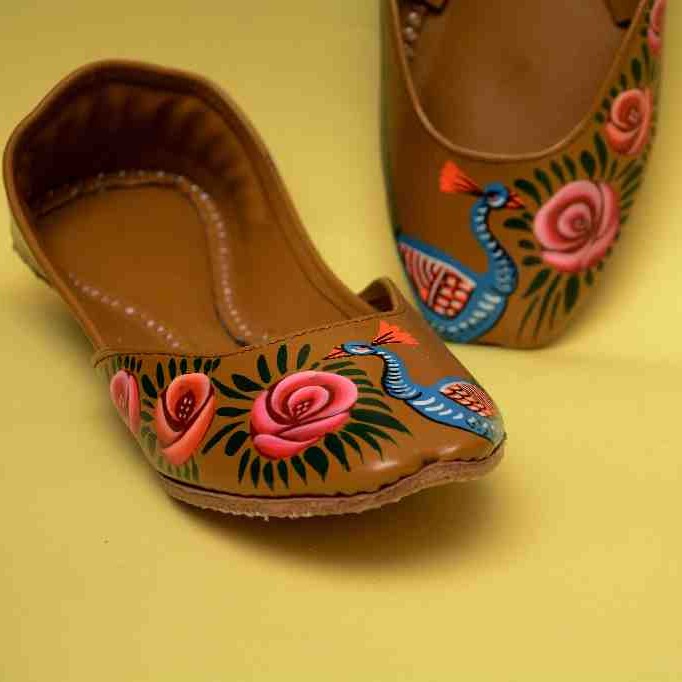  Hand Painted Truck Art Design khussa - Duplicate IMG # 1