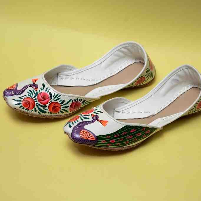  Hand Painted Truck Art Design khussa - Duplicate - Duplicate IMG # 1