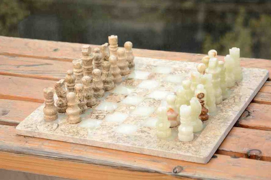 Green and coral Marble Chess Set IMG # 1