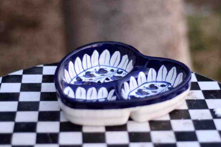 Blue pottery Heart shape small dry fruit tray IMG # 1