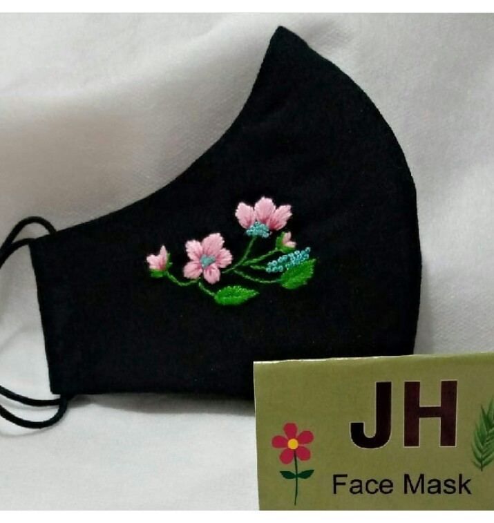Black Allure Mask