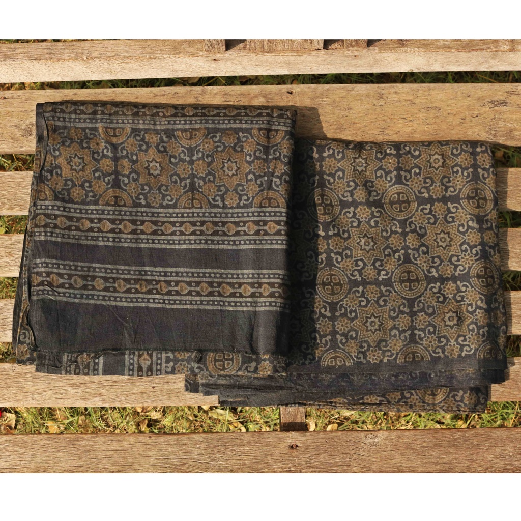 Ajrak - 2 Piece Suit