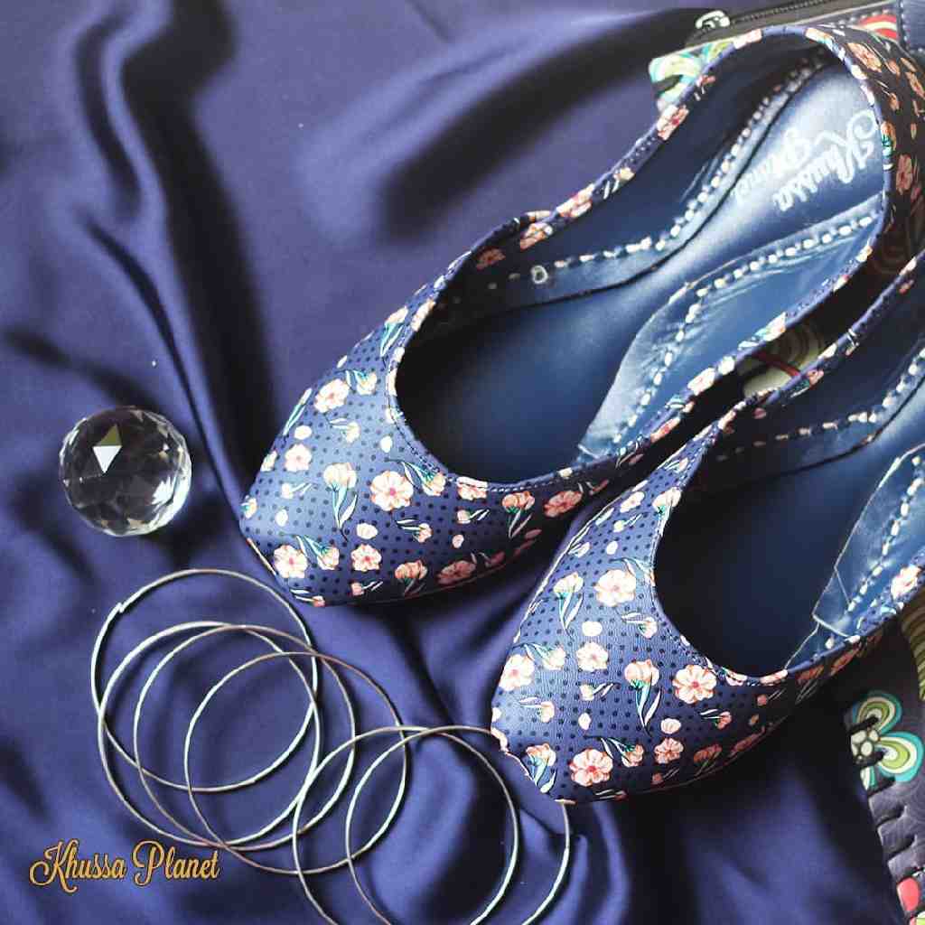 Handcrafted Floral Leather Khussa