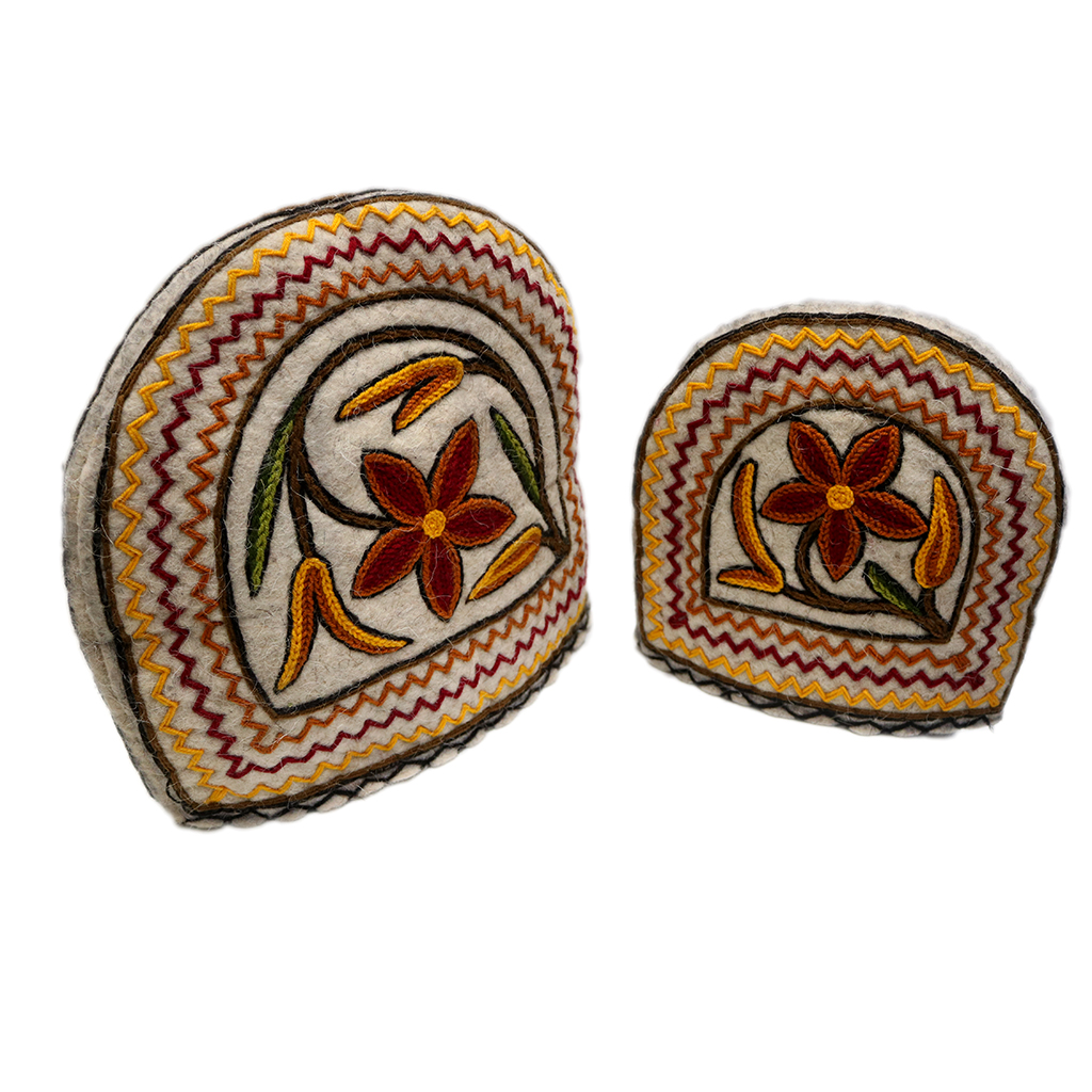 Hand Embroidery Tea Cozy set