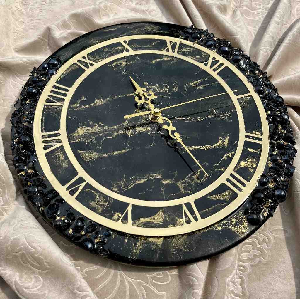 Resin Wall Clock