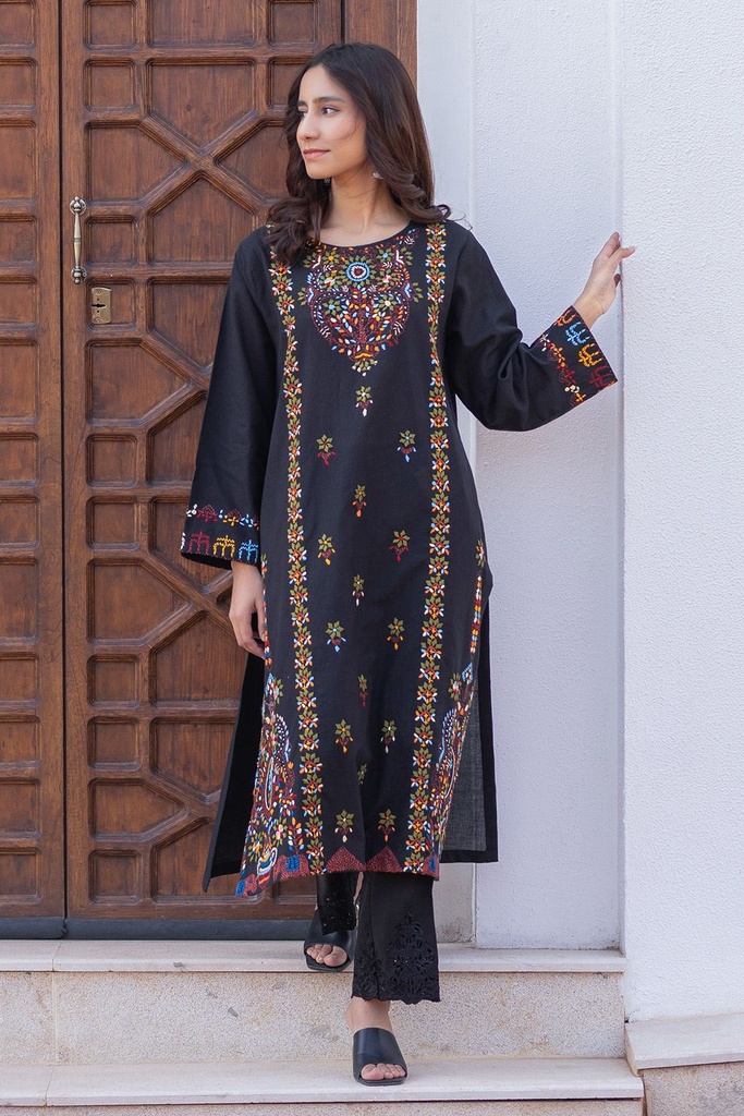 RALLI PATI EMBROIDERED KURTA