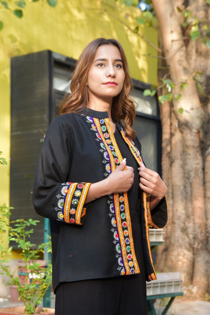 TRADITIONAL EMBROIDED JACKET