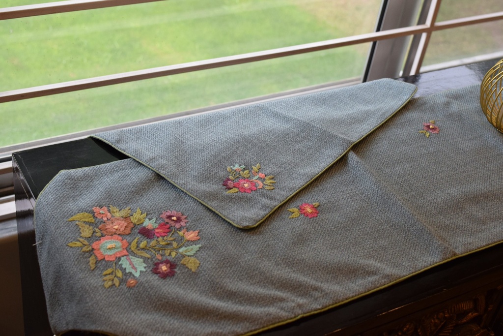 DS-24 Blue Jute Dining Set