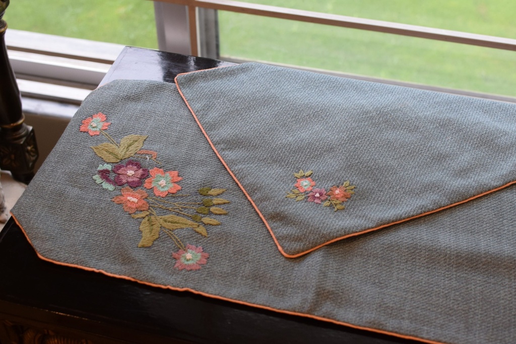 DS-25 Blue Jute Dining Set