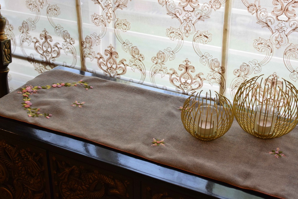 R-2 Light Grey Jacquard Runner