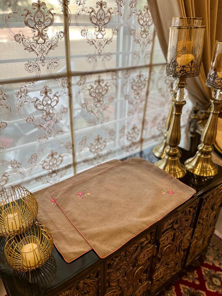 TM-19 Brown Jacquard Tray Mats