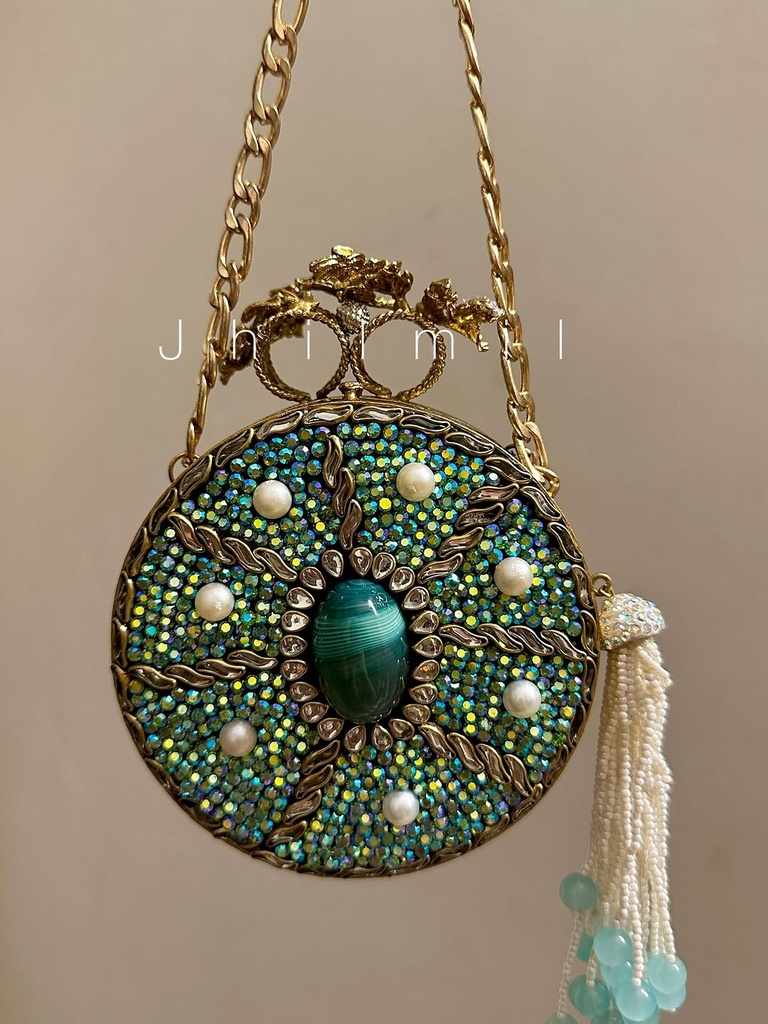 Festive handmade Clutch - Round Opal