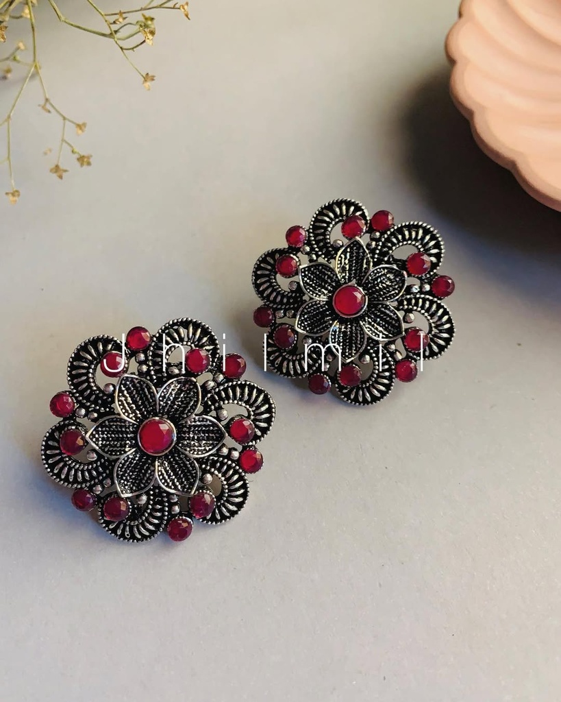 Oxidized floral studs
