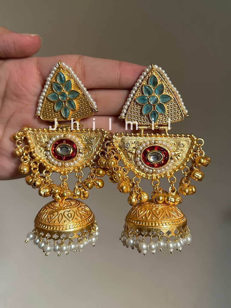Guzarish Jhumka