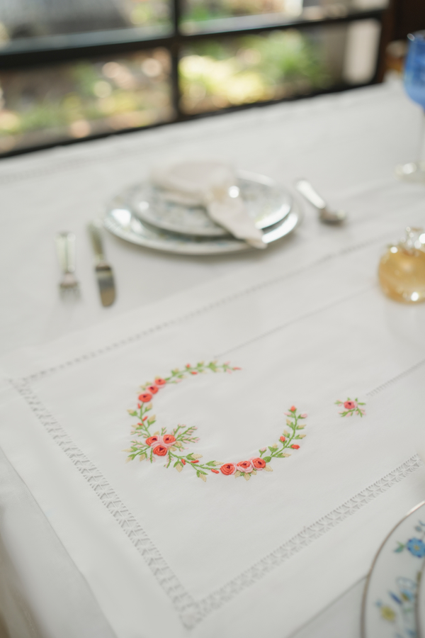 Blossom Elegance Tarkashi Runner