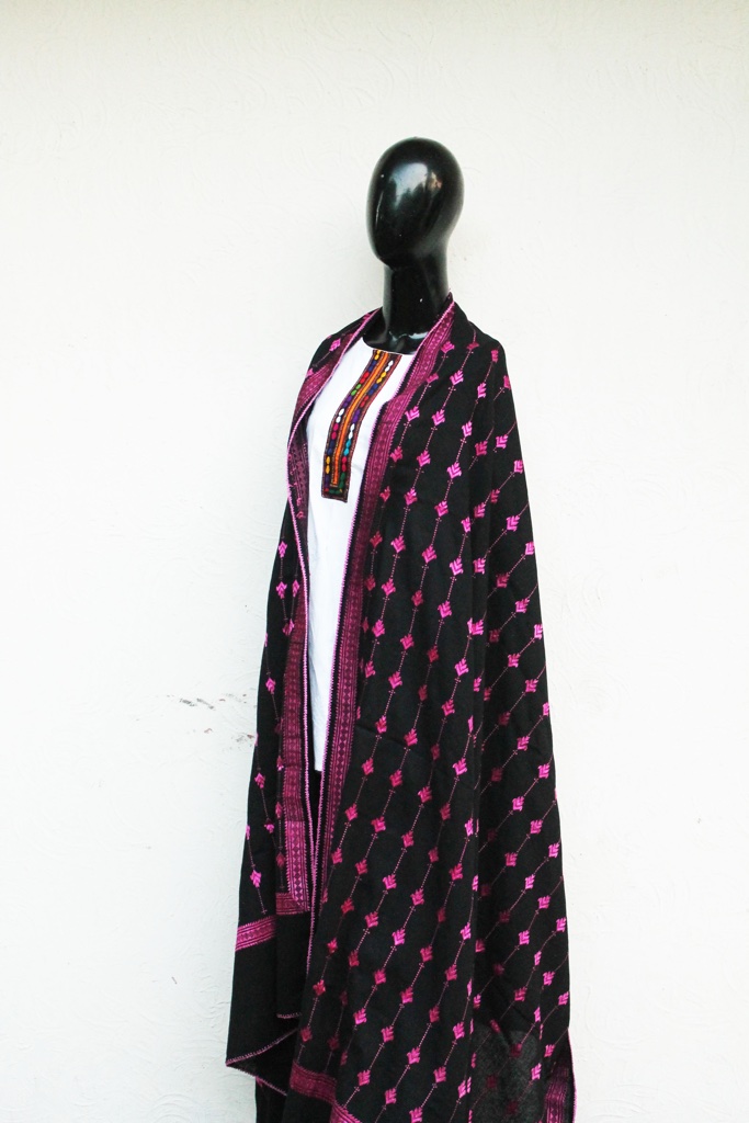 Hand embroidered jisti shawl