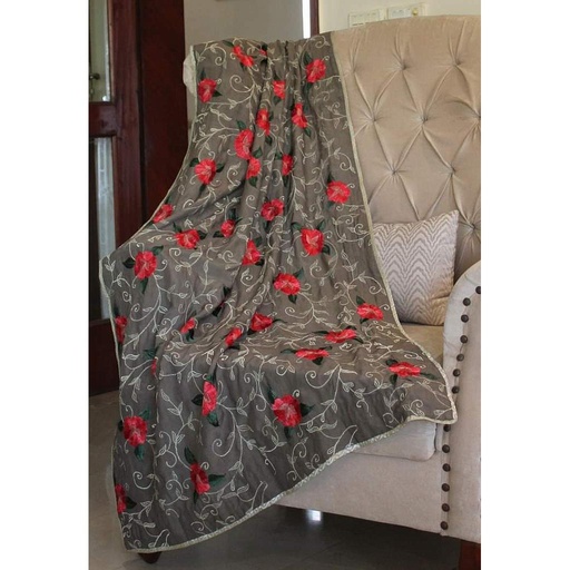 [PK4663-CW-SCF-014372] Silk Hand Embroidered Shawl