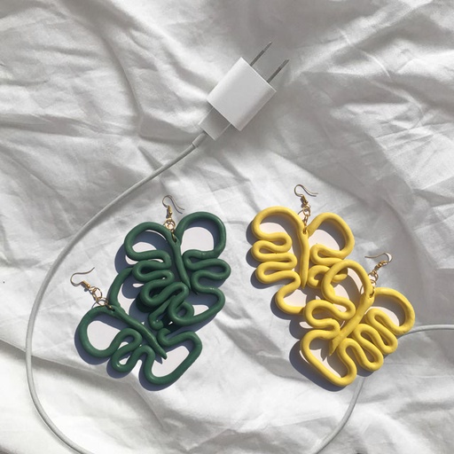 [PK4715-JW-EAR-014607] TROPICAL LEAVE EARRINGS