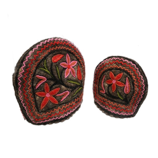 [PK0208-HM-KIT-002618] Hand Embroidery Tea Cozy set