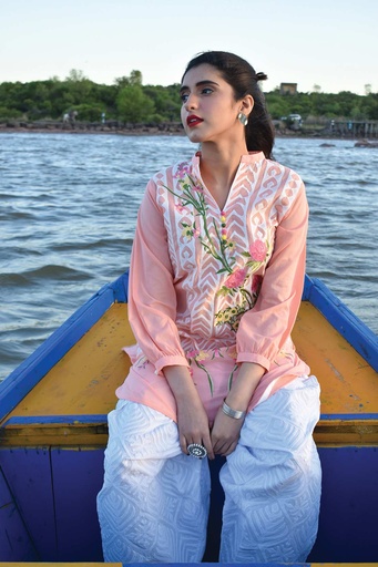 [21-K-294] Moon River - Peach