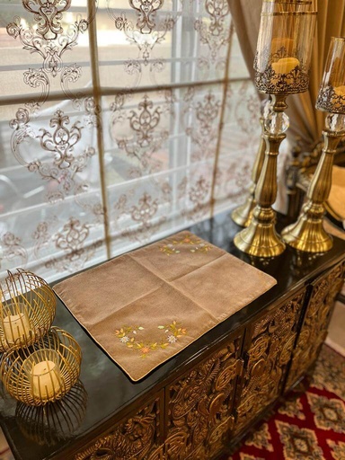 [VC-EG-TM-25] TM-25 Brown Jacquard Tray Mats