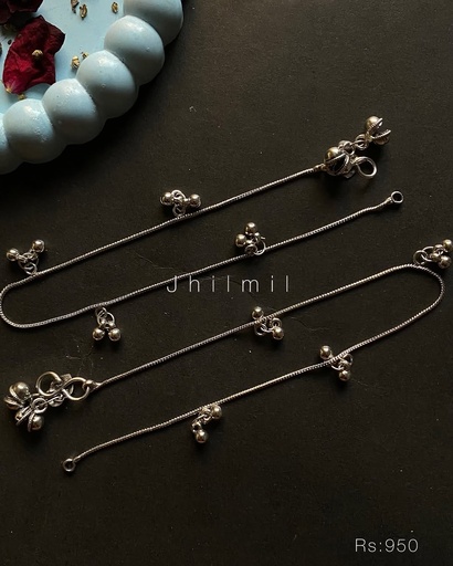 [VC-JHIL-075] Beads Embellished Chain Pazaib pair