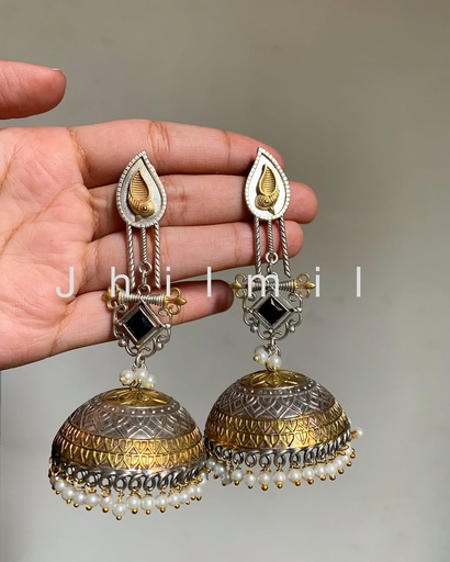 [VC-JHIL-234] Dazzling oversized dual tone Jhumkas