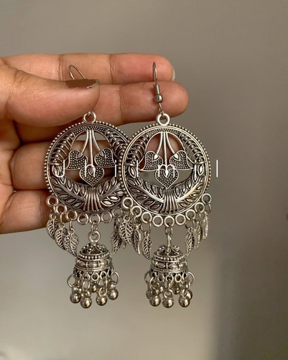 [VC-JHIL-255] Paan Carved Leaf hanging Jhumki