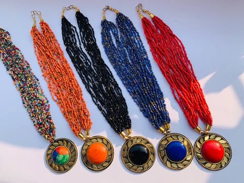 [VC-JHIL-440] Nepali Pendant