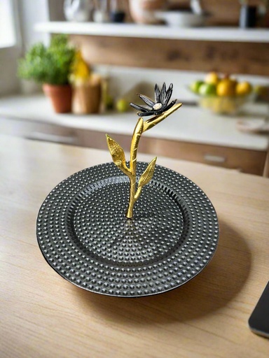 [VC-LAH-006] Hammered Sandwich Plate with Stem Flower