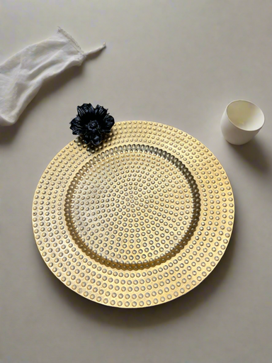 [VC-LAH-022] Hammered Sandwich Plate with Side Flower