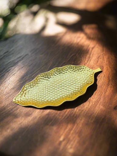 [VC-LAH-023] Hammered Leaf
