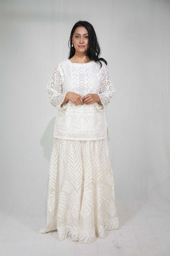 [23.SK.25] Pearl White Floral