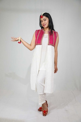 [29.G.25] Embroidered Applique Gown