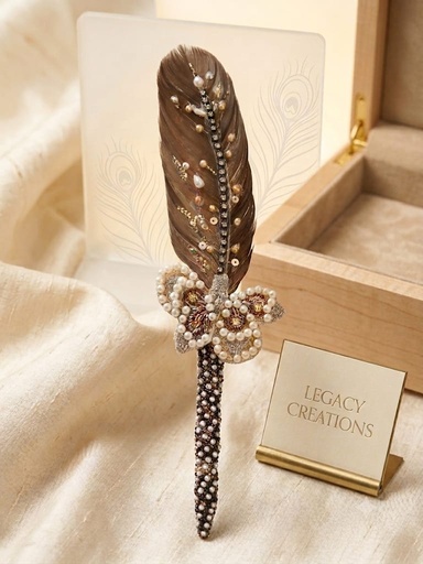 Antique crafted signature pen fr your loved ones.