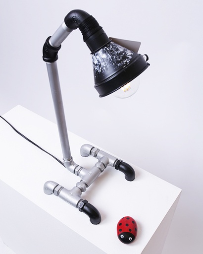 [PK0625-GN-GEN-004772] P-Lamp Plumbing Lamp Silver & Black