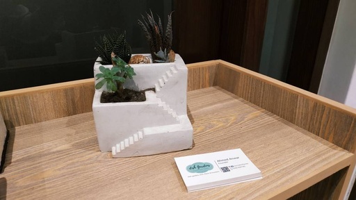 [PK0849-HM-PLN-005033] The Double Story Stairs Planter - White